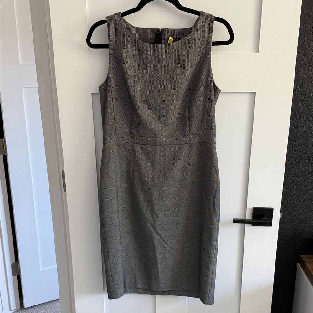 Ann Taylor Gray Sleeveless Dress Size 8 Petite